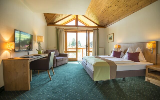 Hotel Das Gastein - including Alpentherme entrance all year and including "Gasteiner Bergbahnen" during summer season