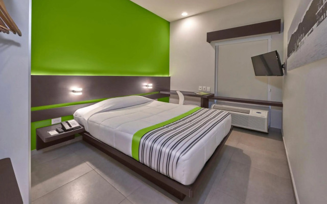 City Express Junior by Marriott Cancun