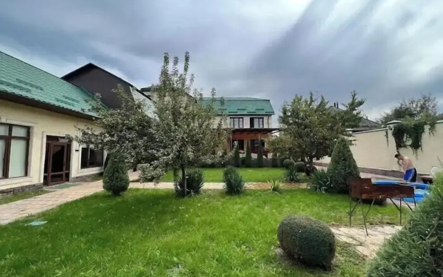 Lite Guest House