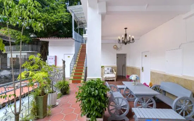 Sunshine Coast Holiday Hostel