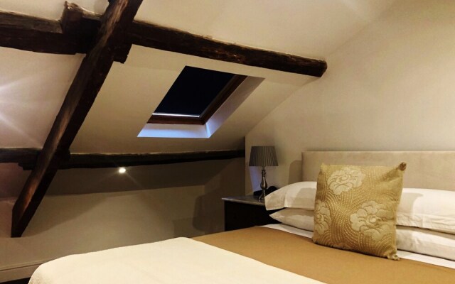 Greys House - A Warm Welcome to the Brecon Beacons