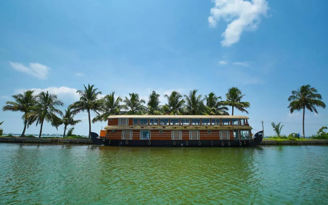 Casino Houseboats