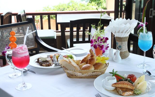 Racha Kiri Resort and Spa Khanom