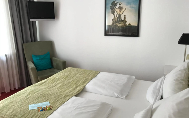 Hotel Nymphenburg City