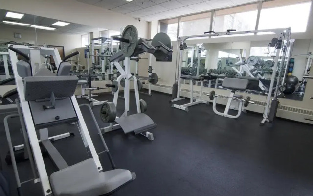 Clarion Hotel & Suites