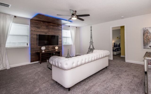 8903sd Champions Gate 6 Bedroom Villa