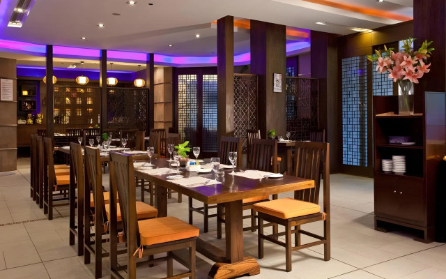Chinflux Mandarin Hotel