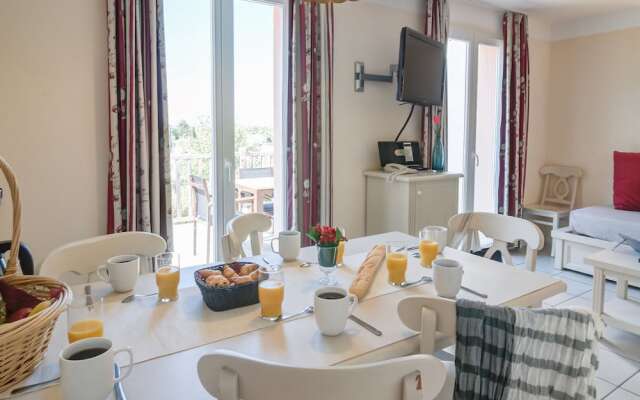 Modern Holiday Home With Dishwasher in the Ardèche Region