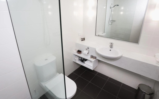 St Ives Apartments