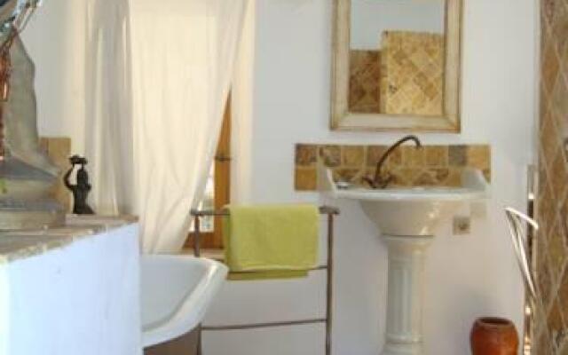 Le Clos St Bernard - Gite de Charme