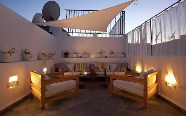 Riad Davia