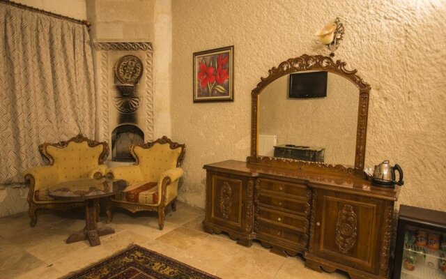 Spelunca Cave Hotel