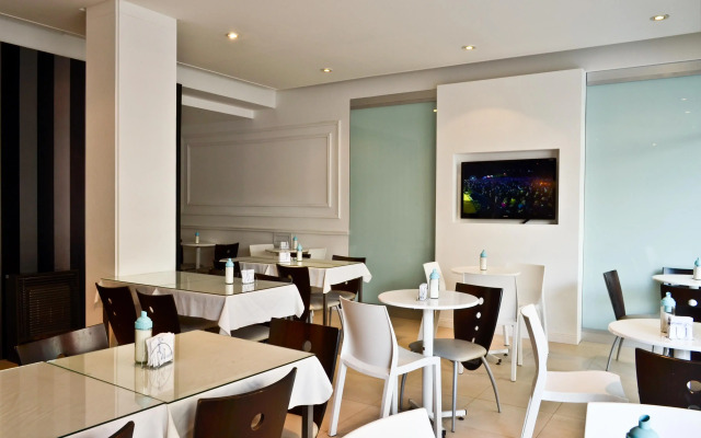 Hotel Cervantes