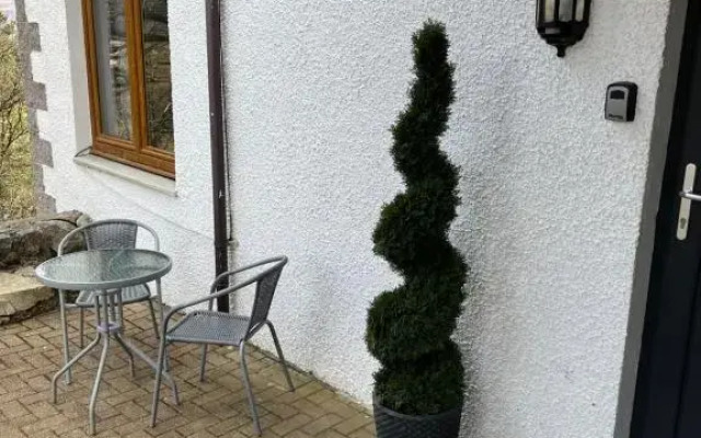 Tigh Stobban Apartment 1