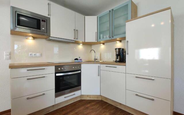 Ferienwohnung-308-Hohe-Lith-Duhnen-mit-eigenem-Strandkorb-am-Strand