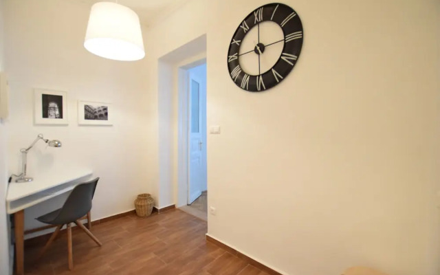 Standard Apartment by Hi5 - RÃ³zsa street