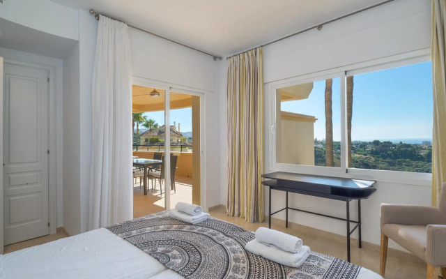 Elveria Hills excellent views