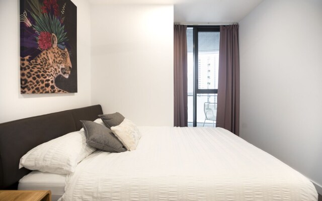 Brisbane One Apartments by CLLIX