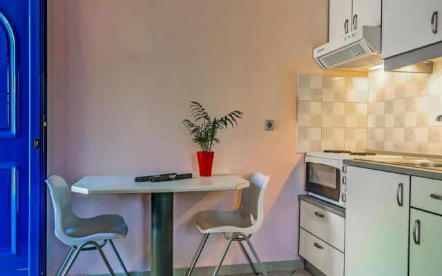 cozy apartment-1