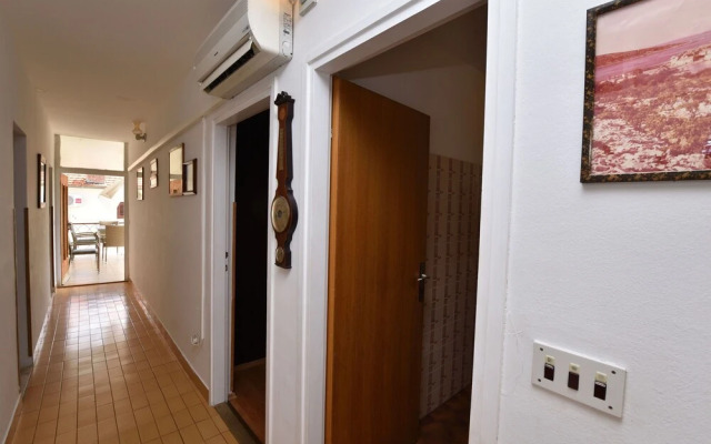 Apartment Varos