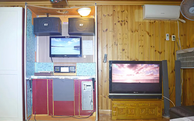 Hwaseong Natural Love Pension