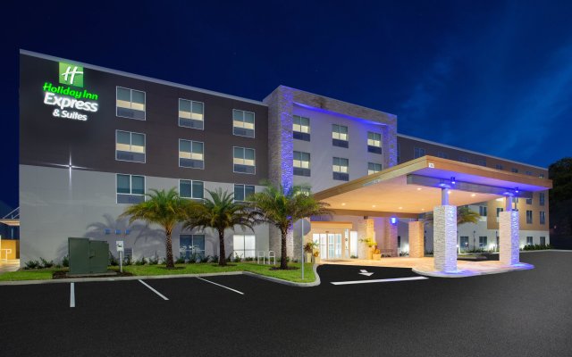 Holiday Inn Express And Suites Deland South, an IHG Hotel