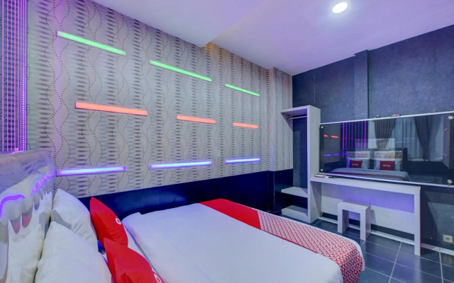 Super OYO 4010 Zaara Guest House Syariah