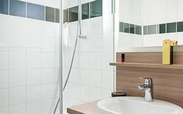 ibis Styles Paris Velizy