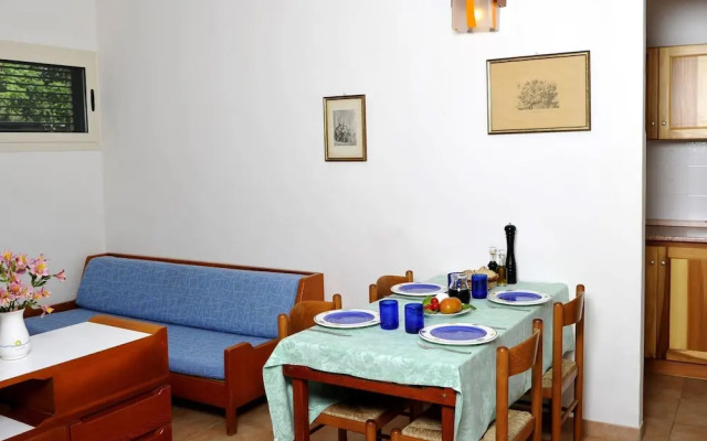 Apartment in Baia Domzia Near the sea