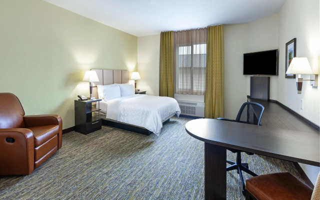 Candlewood Suites Houston North I45 by IHG