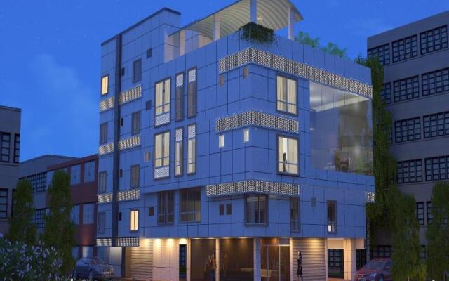 OYO Flagship 23530 Smriti Star Hotel