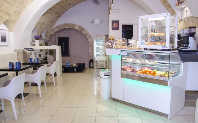 One Hundred Churches