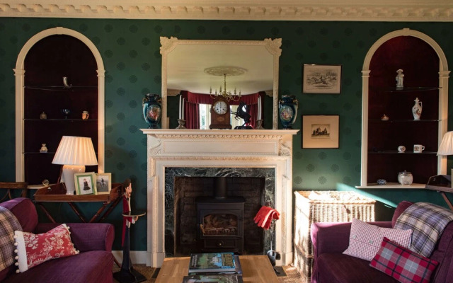 Cavens Country House Hotel