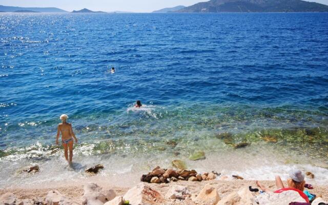 Rina - 200 m from beach - A1(6)