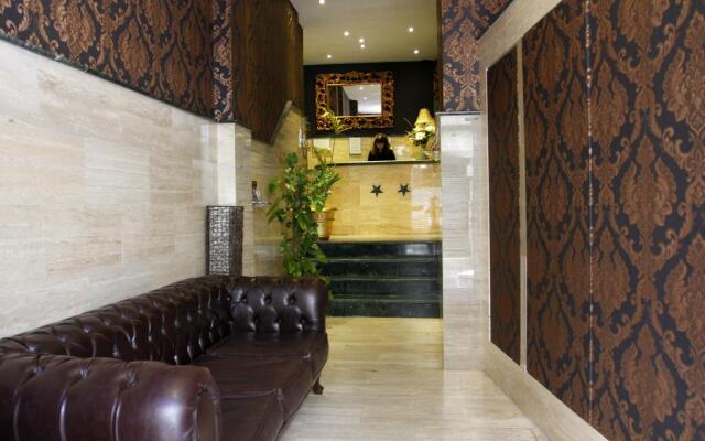 Hotel Plaza