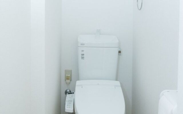 YUYU House - Imazado Anywhere Door