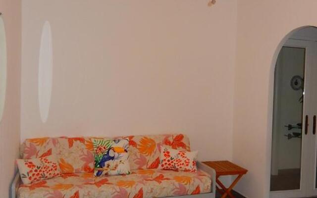 MODERNE 3 PIECES 30 m CROISETTE