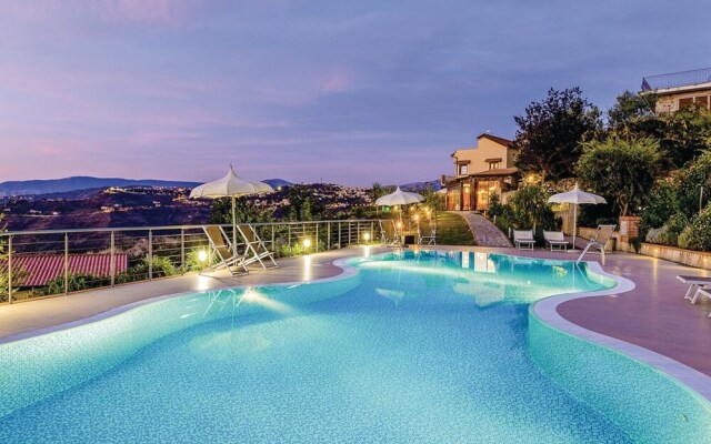 Beautiful Cozy Apt Terrace Shared Pool