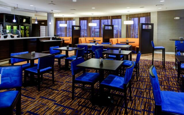 Courtyard by Marriott Atlanta Airport West