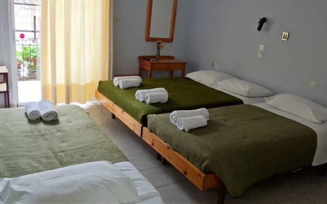 Hotel Galaxias