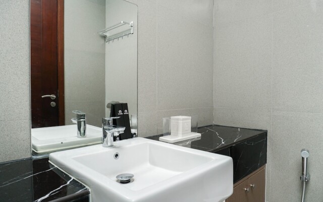 New Furnished Studio West Vista Apartment near Puri Indah