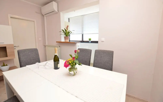 Apartments Alida