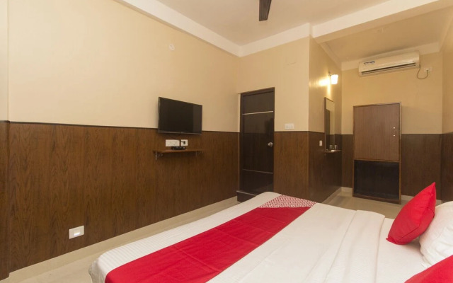 OYO 14512 Sambhunath Guest House