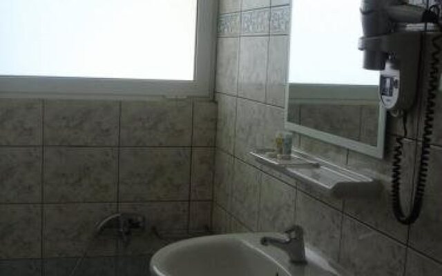 Rodini Beach Hotel