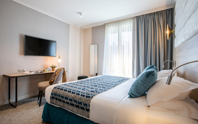 Hôtel Nude Paris - Color Vision