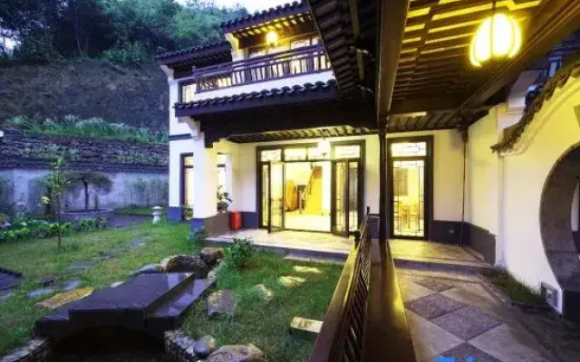 Luoman Shijia Homestay