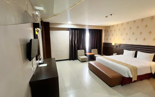 Grand Antares Hotel