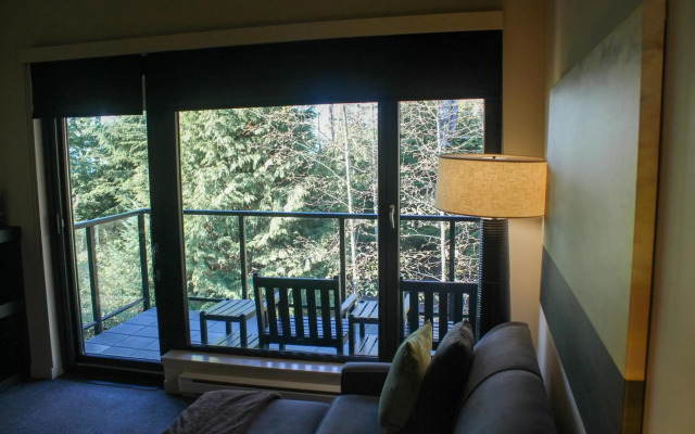 Black Rock Oceanfront Resort