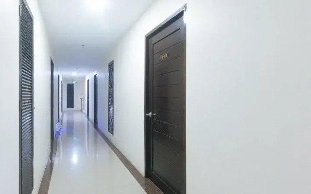 Reddoorz @ Leoncia Apartelle Mandaue City