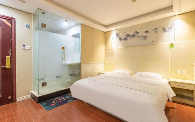 Yuefa Hotel (Shenzhen Dongmen Old Street Shaibu Subway Station)